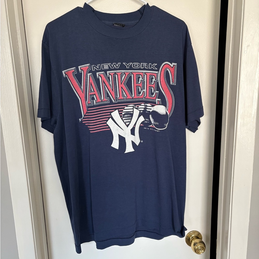 MLB 1997 Yankees Baseball Vintage T-Shirt